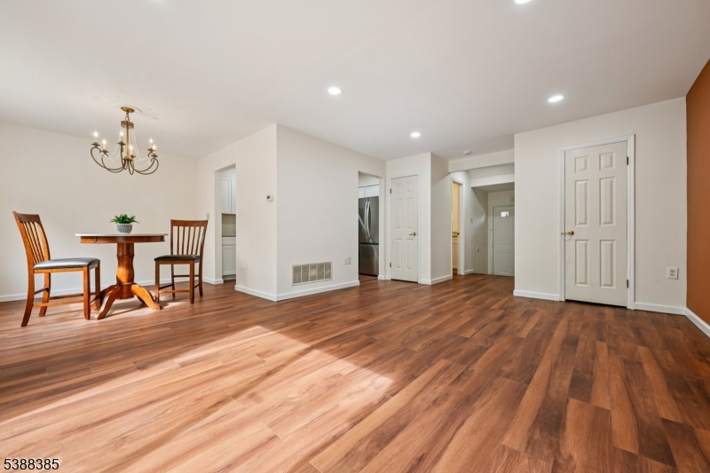 Park Place at the Avenue - Residential