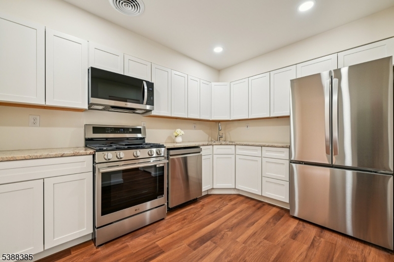 Park Place at the Avenue - Residential