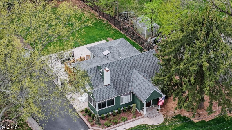 Oak St - Residential