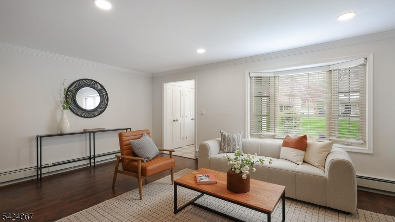 Oak St - Residential