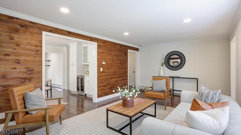 Oak St - Residential