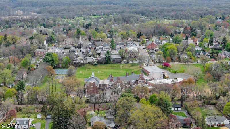 Oak St - Residential