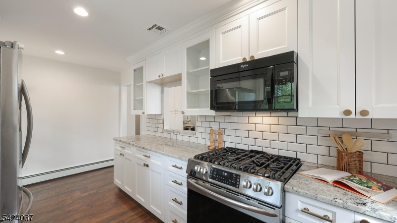 Oak St - Residential