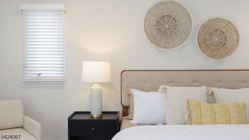 Oak St - Residential