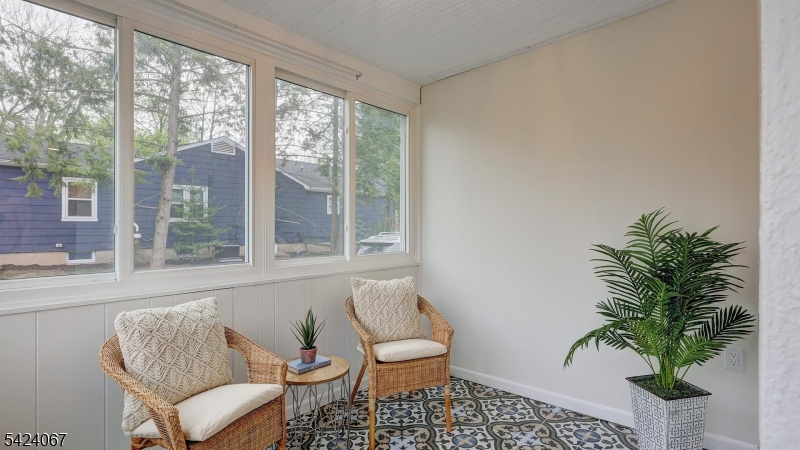 Oak St - Residential