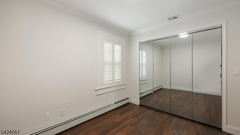 Oak St - Residential