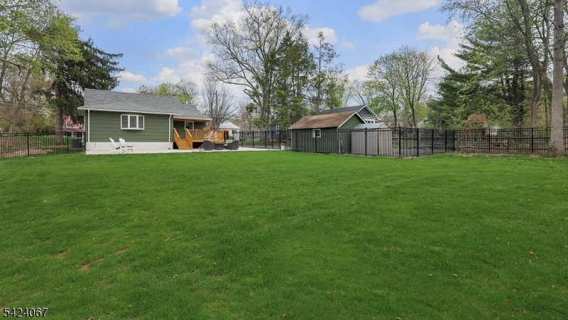 Oak St - Residential