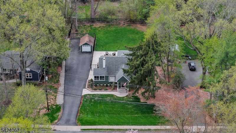 Oak St - Residential