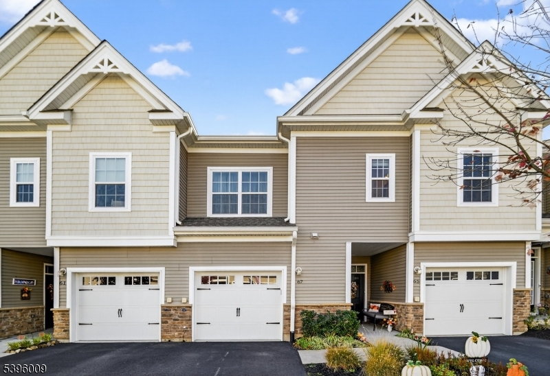 Regents Wharf - Residential