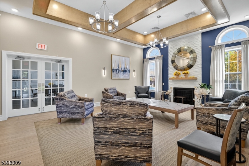 Regents Wharf - Residential