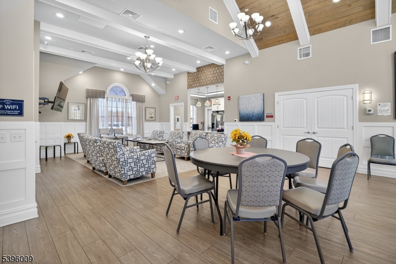 Regents Wharf - Residential