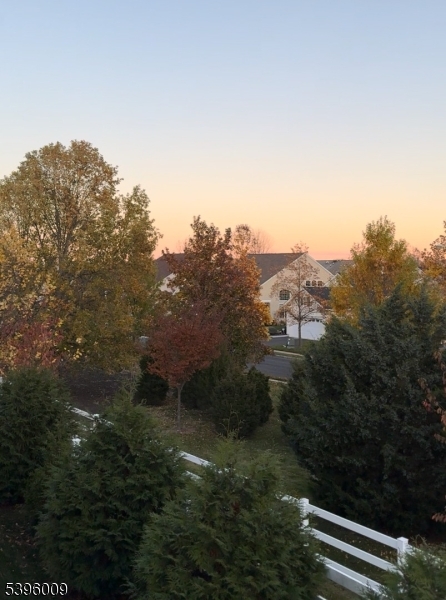 Regents Wharf - Residential