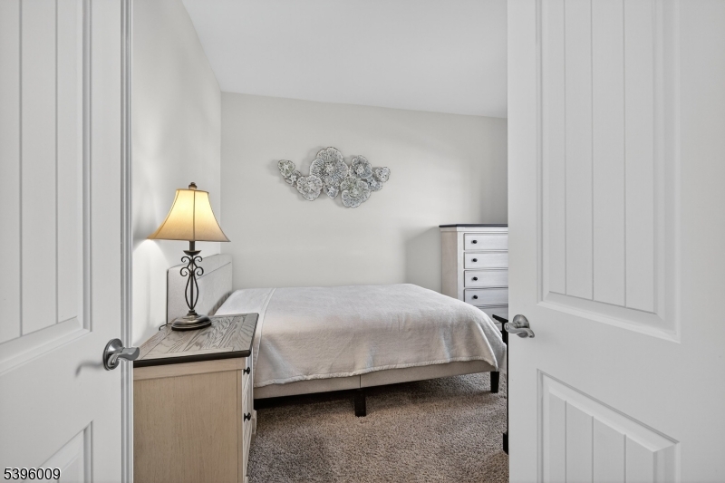 Regents Wharf - Residential