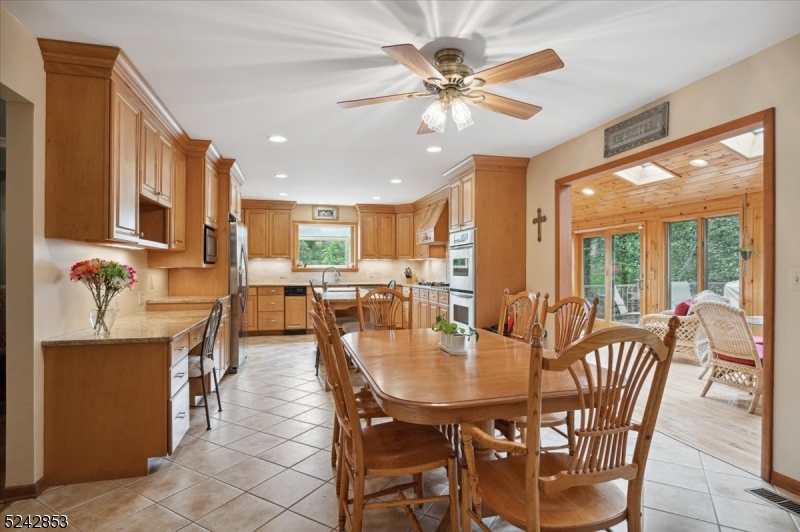 Ironia - Residential