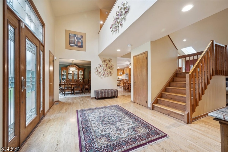 Ironia - Residential