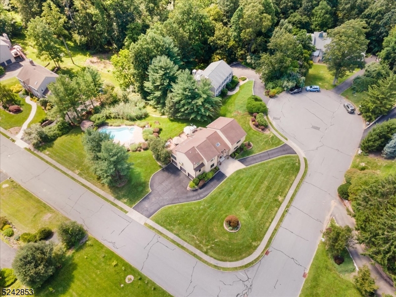 Ironia - Residential