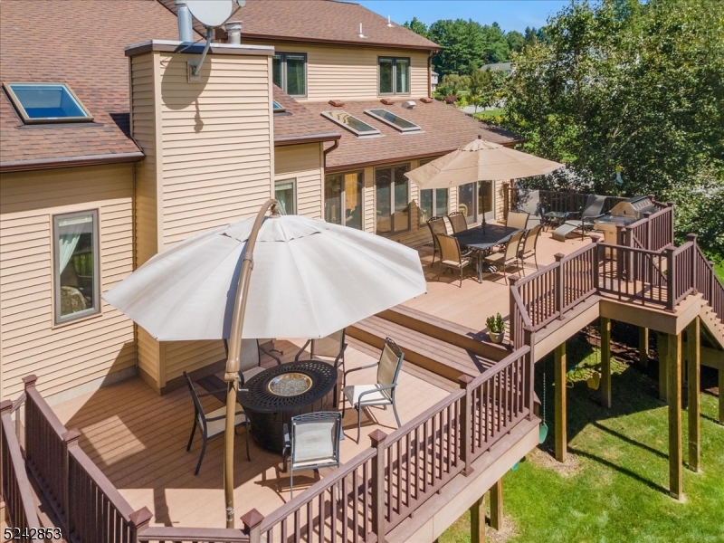 Ironia - Residential