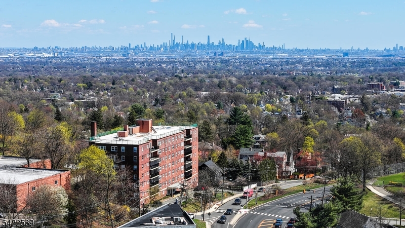 Dorchester House - Residential