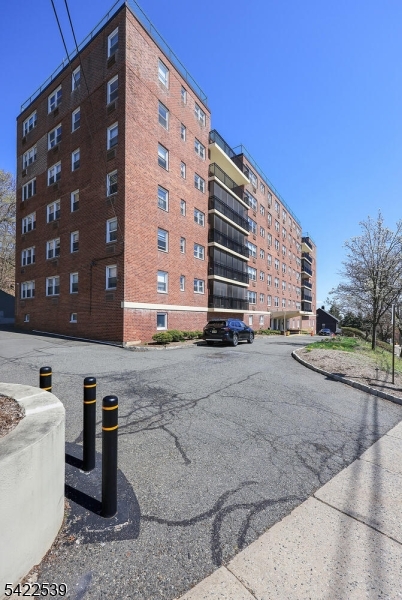 Dorchester House - Residential