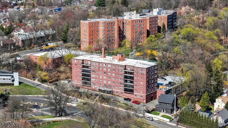 Dorchester House - Residential
