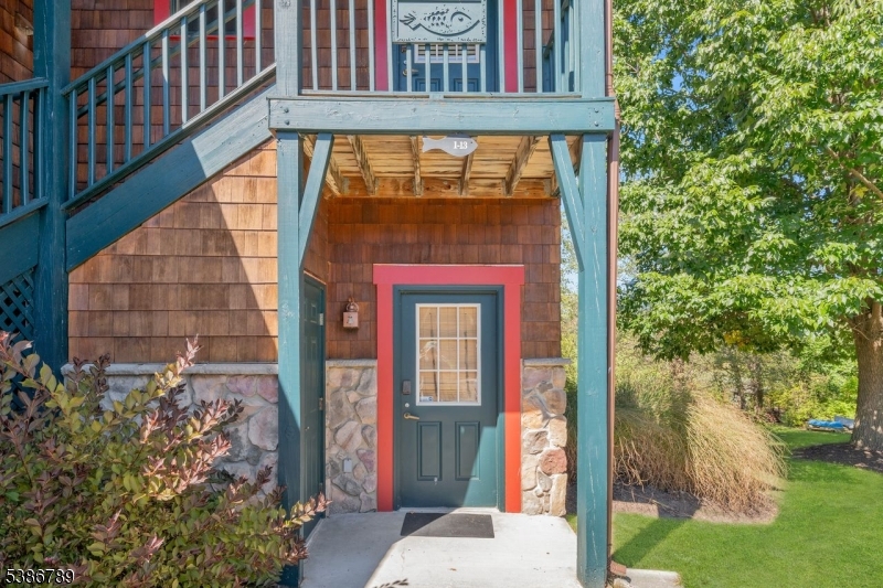 Black Creek Sanctuary - Residential