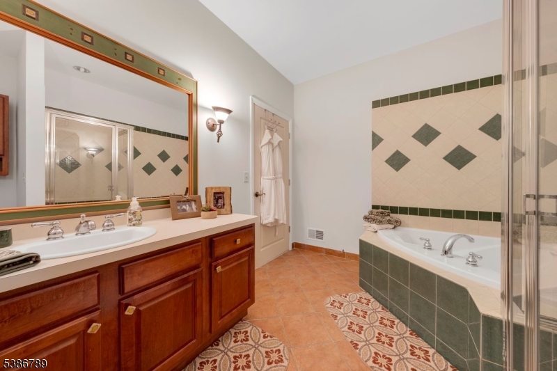 Black Creek Sanctuary - Residential