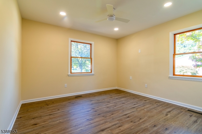 Levitt - Residential