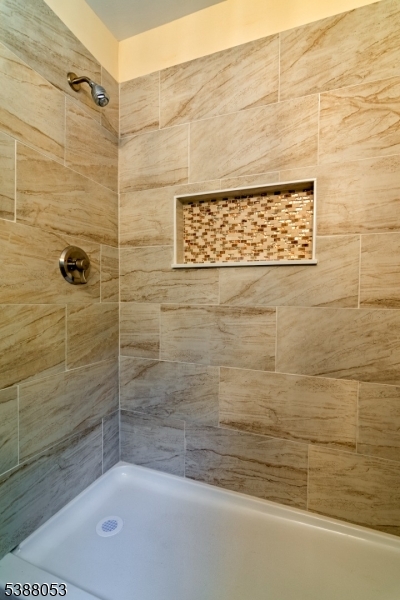 Levitt - Residential