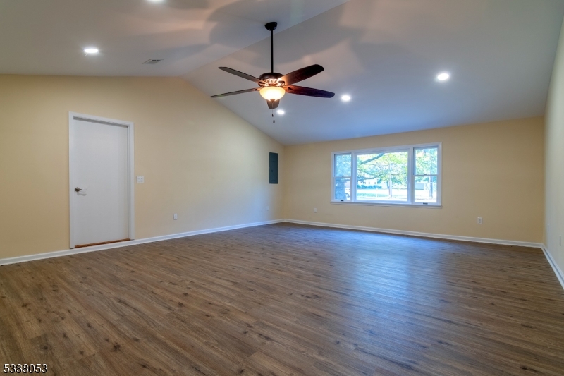 Levitt - Residential