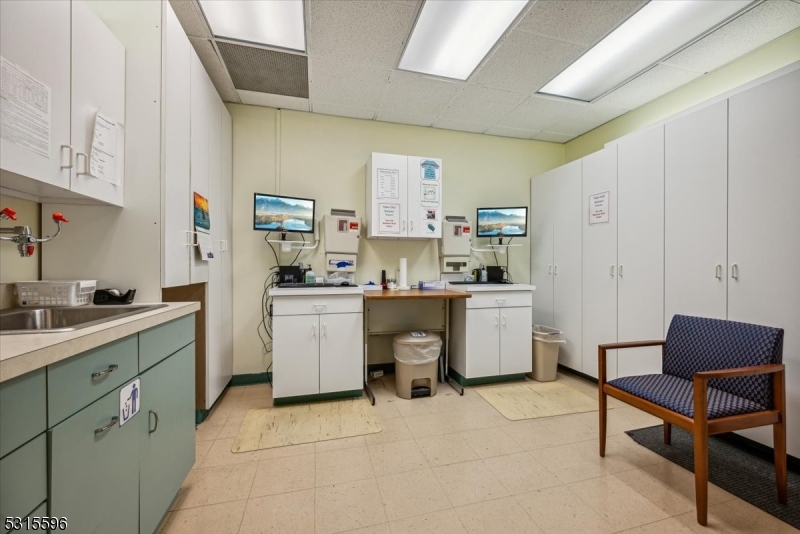 Clinton Twp., New Jersey 08801, United States, ,Commercial,Active,41495