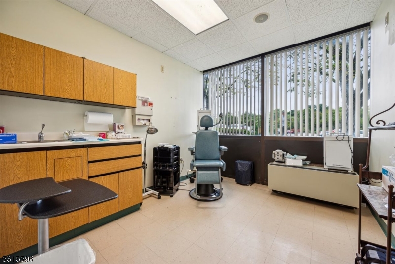 Clinton Twp., New Jersey 08801, United States, ,Commercial,Active,41495