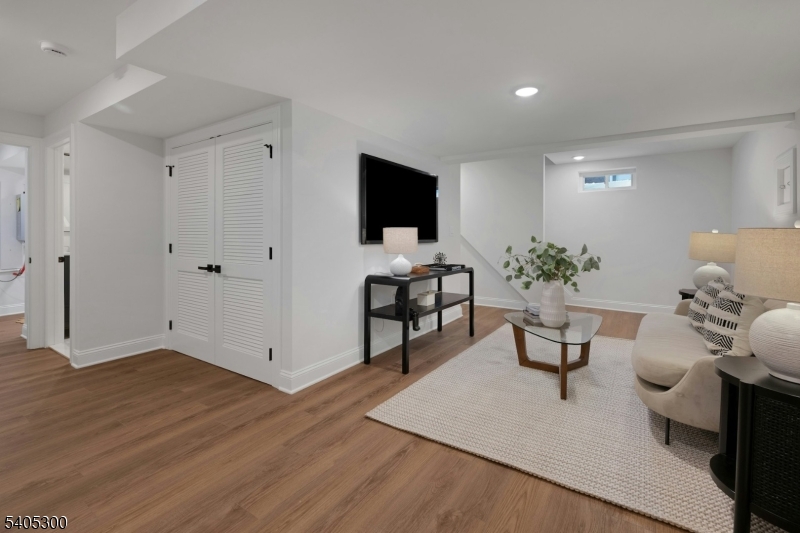 Upper Montclair - Residential