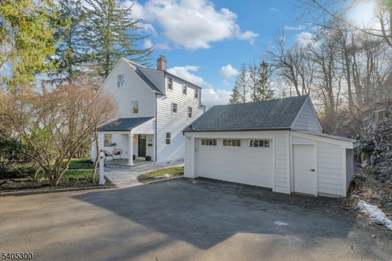 Upper Montclair - Residential