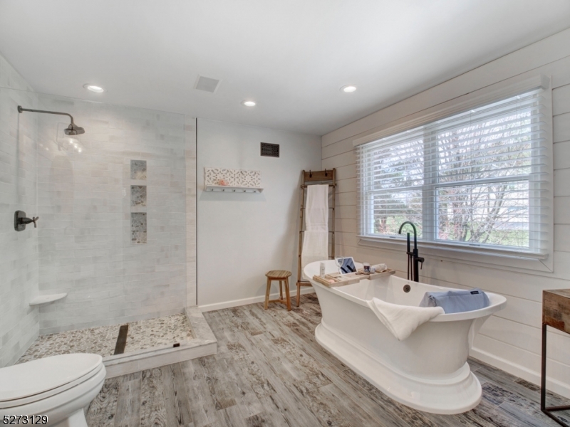 Bennington Hunt - Residential