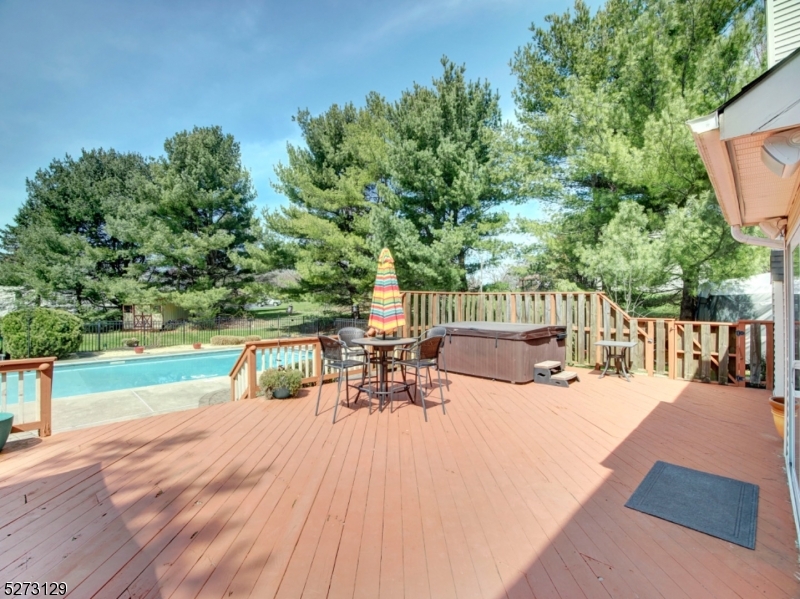 Bennington Hunt - Residential