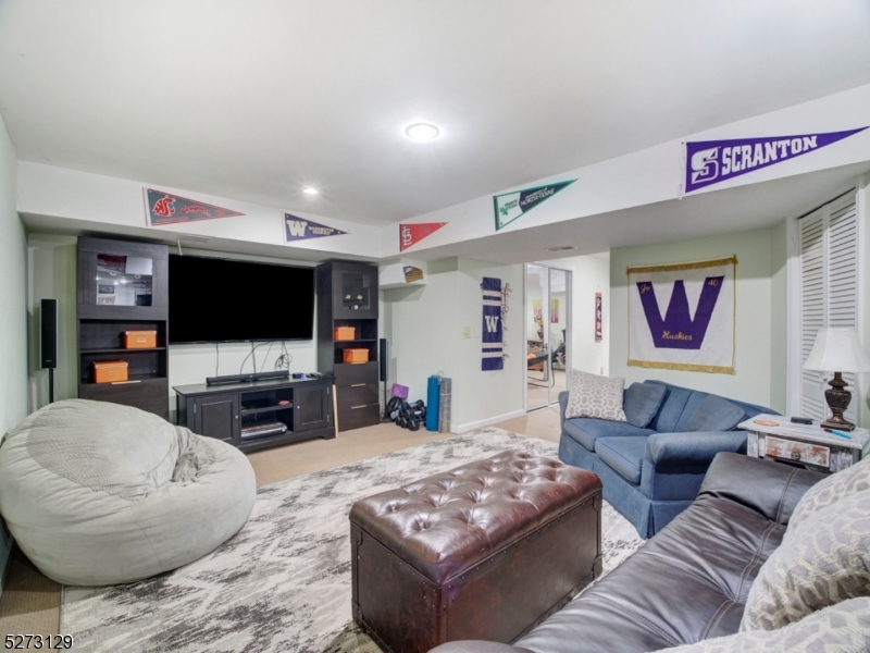 Bennington Hunt - Residential