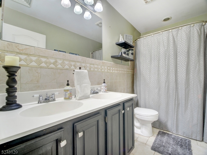 Bennington Hunt - Residential