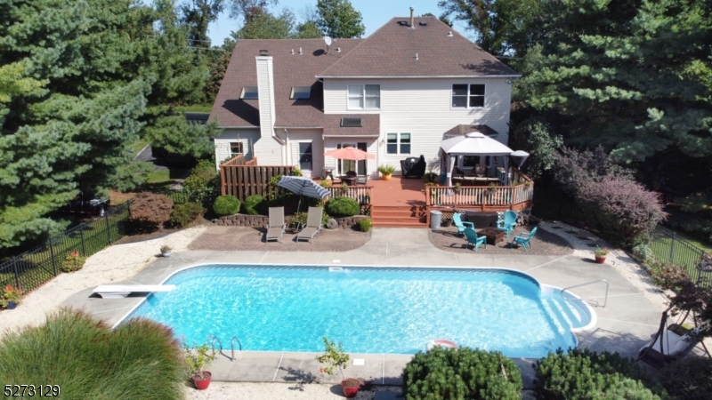 Bennington Hunt - Residential