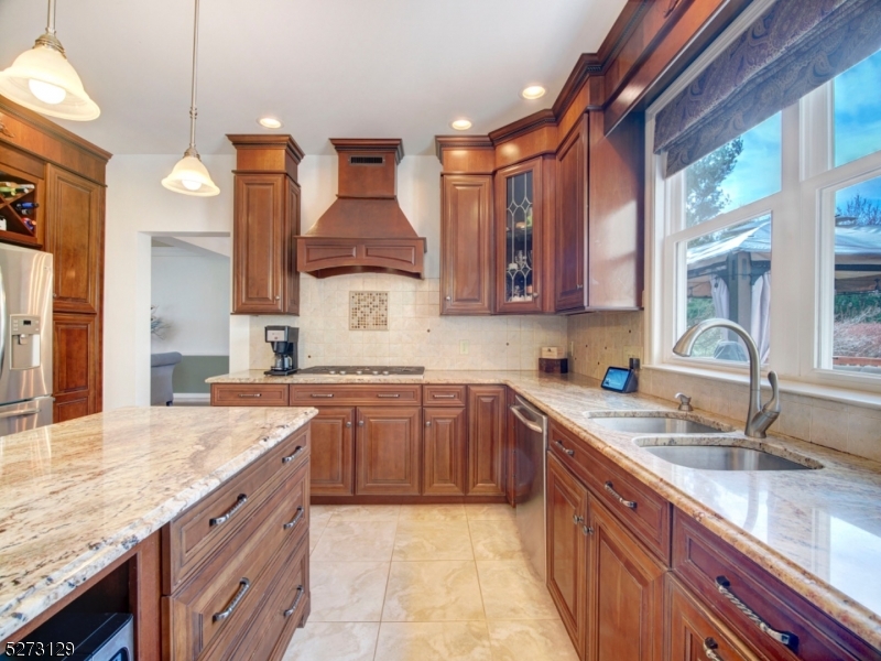 Bennington Hunt - Residential