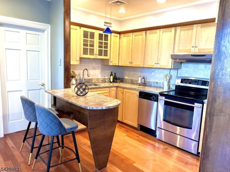 School House Plaza - Residential Lease