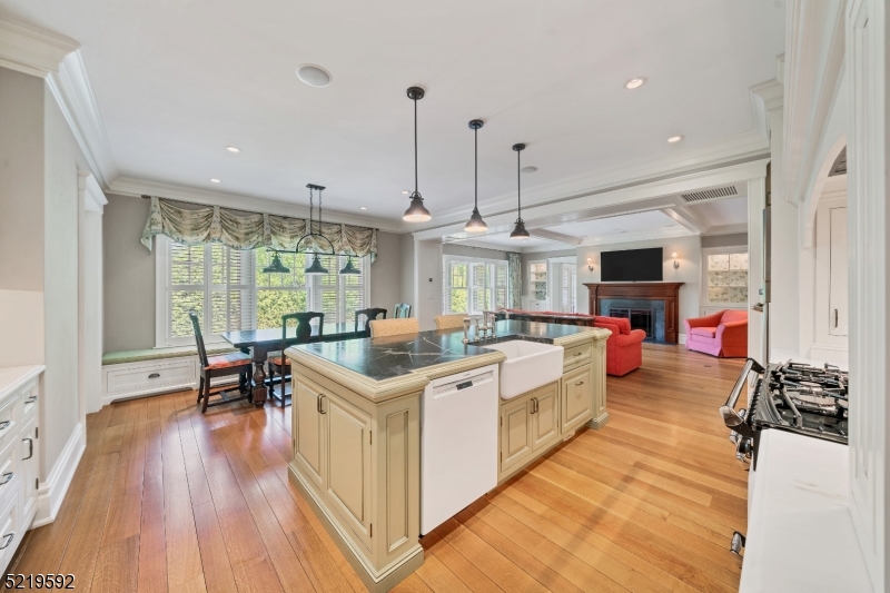 Hartshorn - Residential