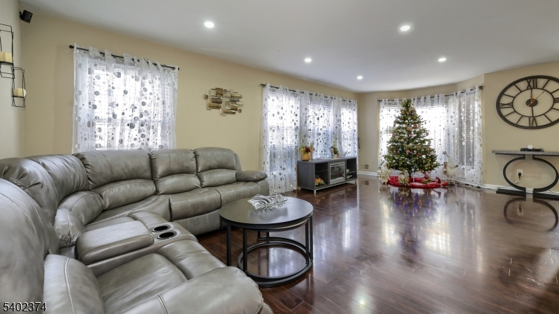 The Point at Stoneview - Residential