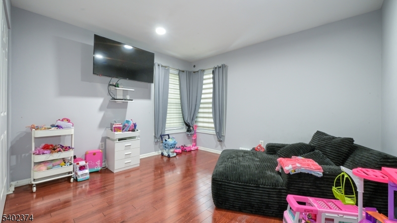 The Point at Stoneview - Residential