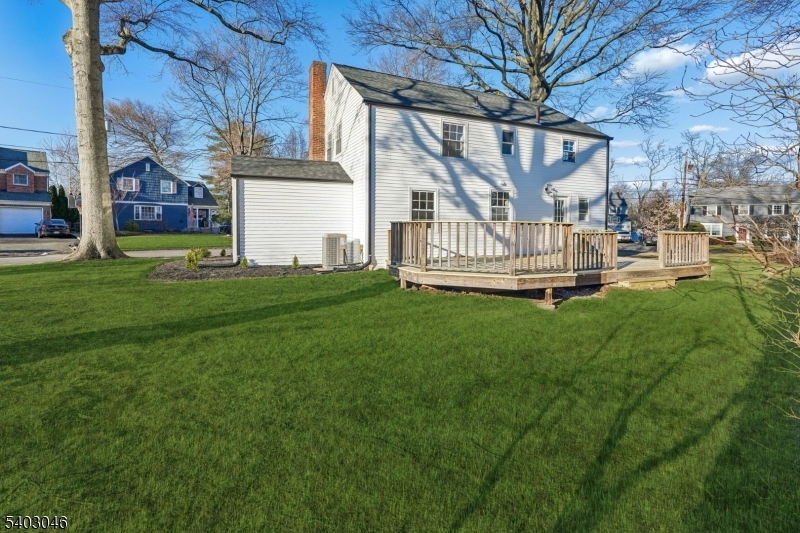 SPRINGBROOK - Residential