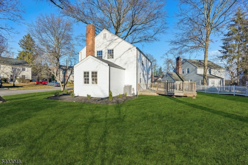 SPRINGBROOK - Residential