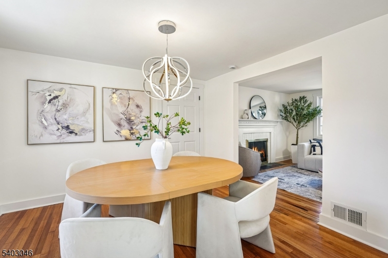 SPRINGBROOK - Residential