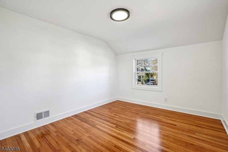 SPRINGBROOK - Residential