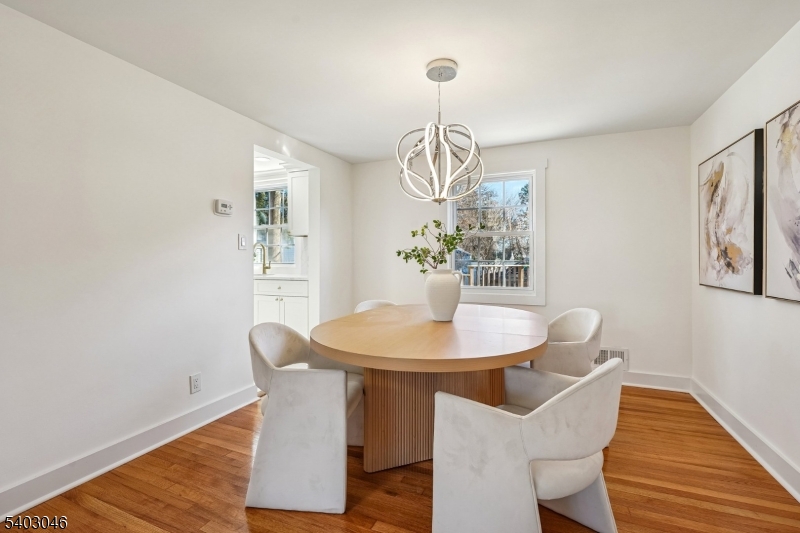 SPRINGBROOK - Residential