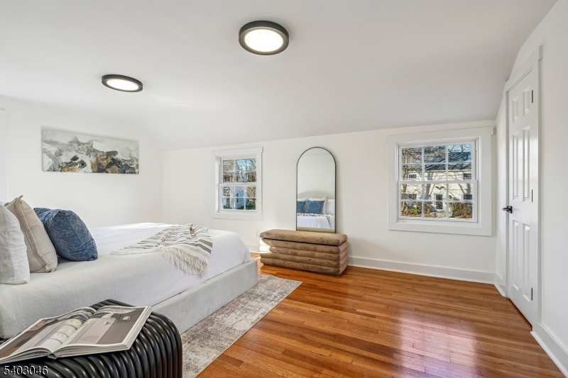 SPRINGBROOK - Residential