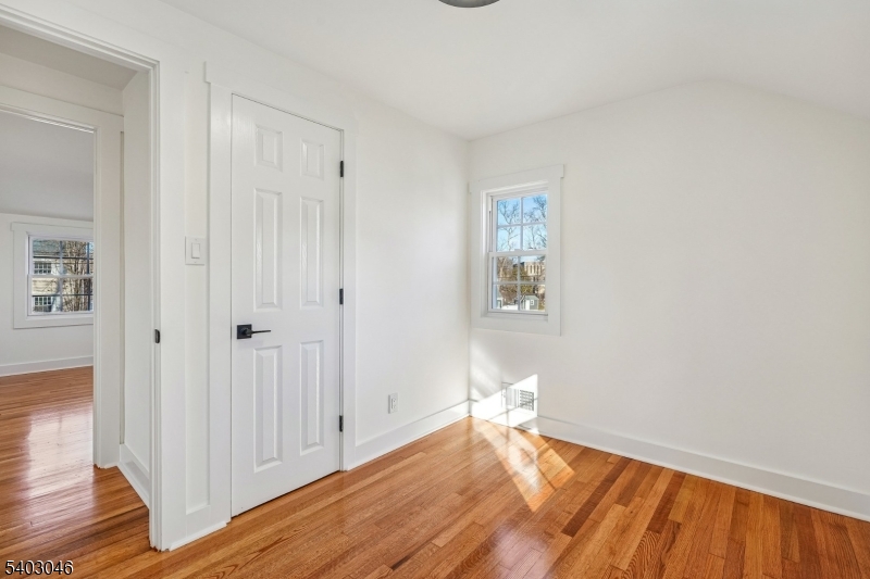 SPRINGBROOK - Residential